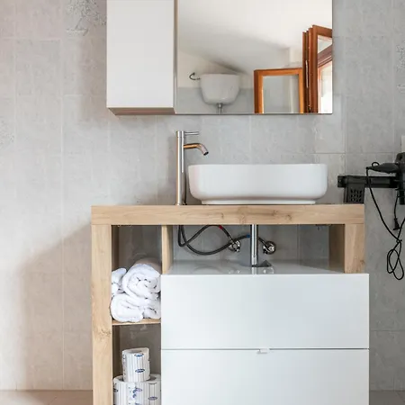 Apartment Francesca Mondolfo